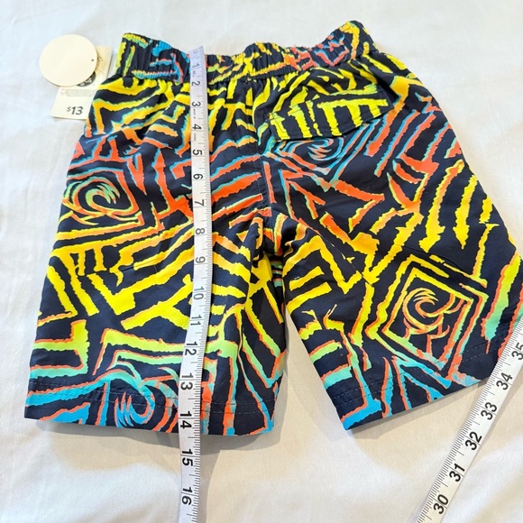 George Colorful Geometric Pattern Shorts Boys Size S (6) - Picture 3 of 8